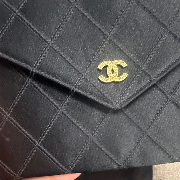 Authentic CHANEL Black Satin Quilted Clutch with Gold Logo - Picture 10 of 10